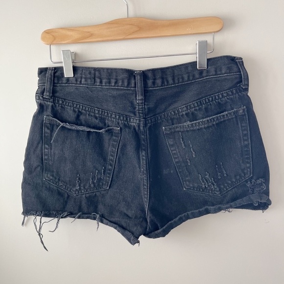 FREE People We The Free Black Denim Cutoff Distressed Women’s Shorts Size 29 - Picture 2 of 7